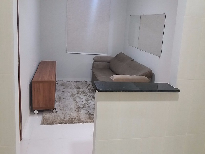 Apartamento à venda com 2 quartos, 65m² - Foto 2