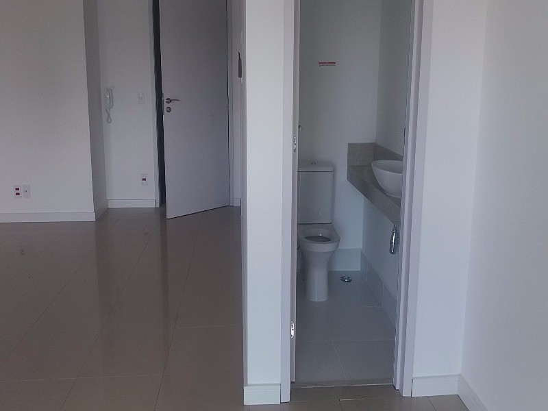 Conjunto Comercial-Sala para alugar com 1 quarto, 41m² - Foto 3