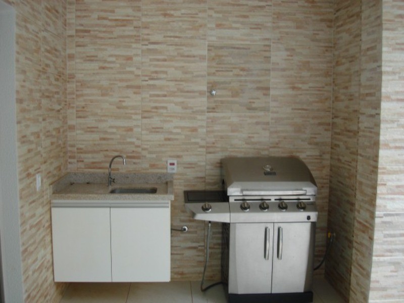 Casa à venda com 3 quartos, 330m² - Foto 16