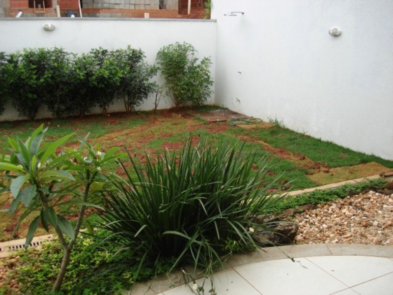 Casa à venda com 3 quartos, 330m² - Foto 18