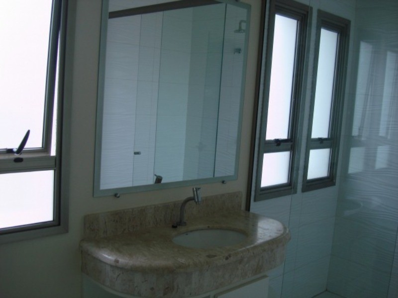 Casa à venda com 3 quartos, 330m² - Foto 21