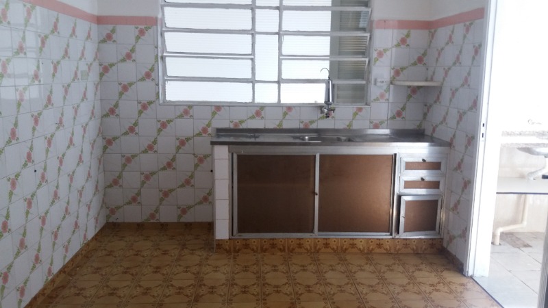 Casa à venda com 3 quartos, 150m² - Foto 14