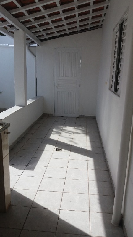 Casa à venda com 3 quartos, 150m² - Foto 16