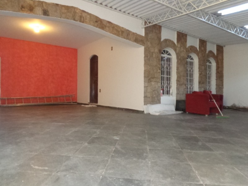 Casa à venda com 4 quartos, 213m² - Foto 27