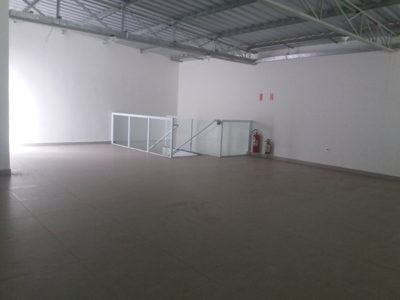 Depósito-Galpão-Armazém para alugar, 300m² - Foto 5