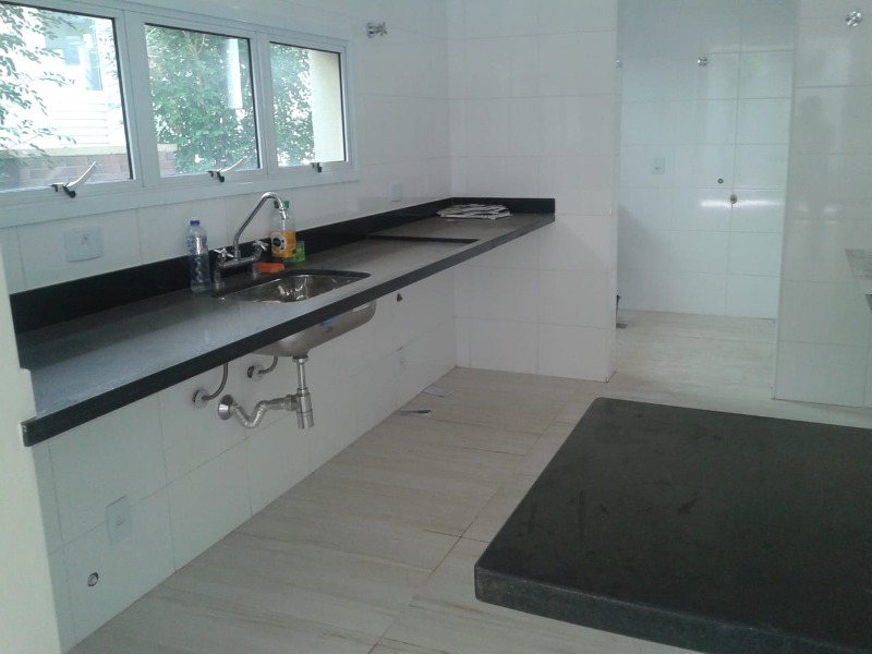 Casa à venda com 3 quartos, 200m² - Foto 16