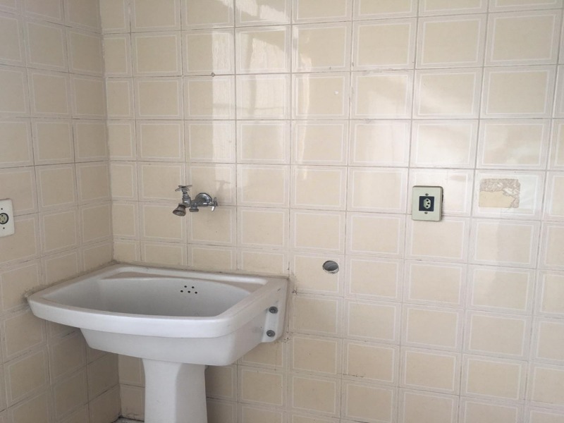 Apartamento à venda com 2 quartos, 58m² - Foto 13