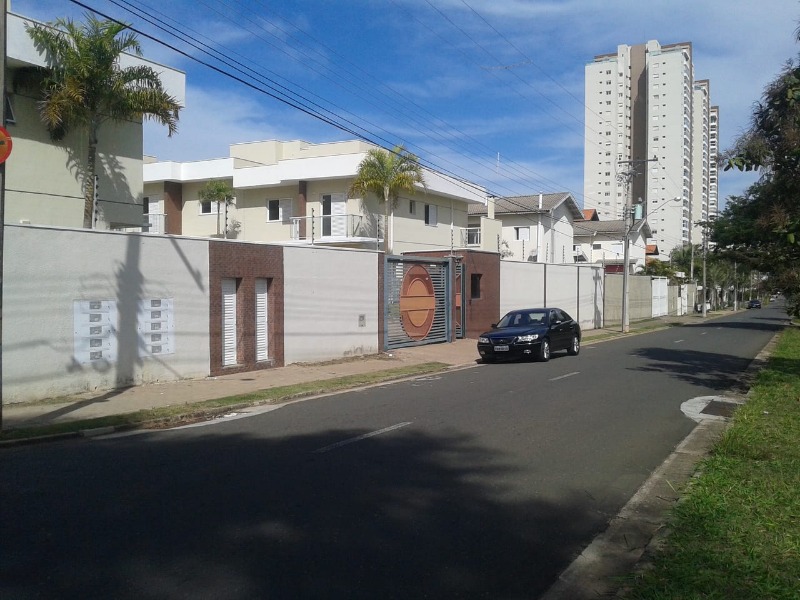 Casa à venda com 5 quartos, 300m² - Foto 8