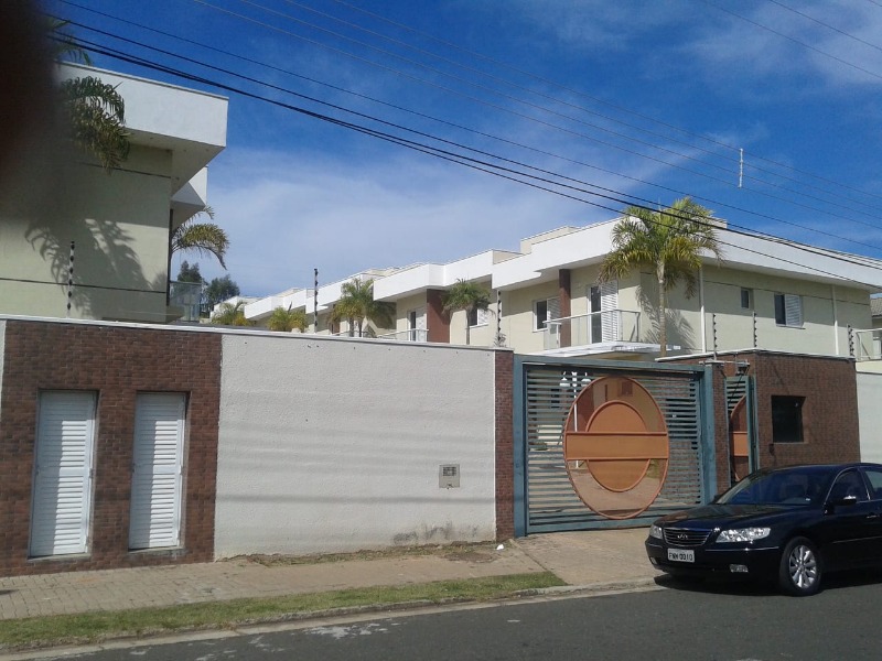 Casa à venda com 5 quartos, 300m² - Foto 9