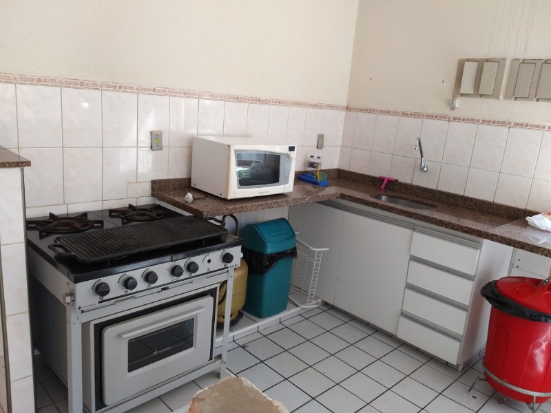 Apartamento à venda com 2 quartos, 66m² - Foto 2