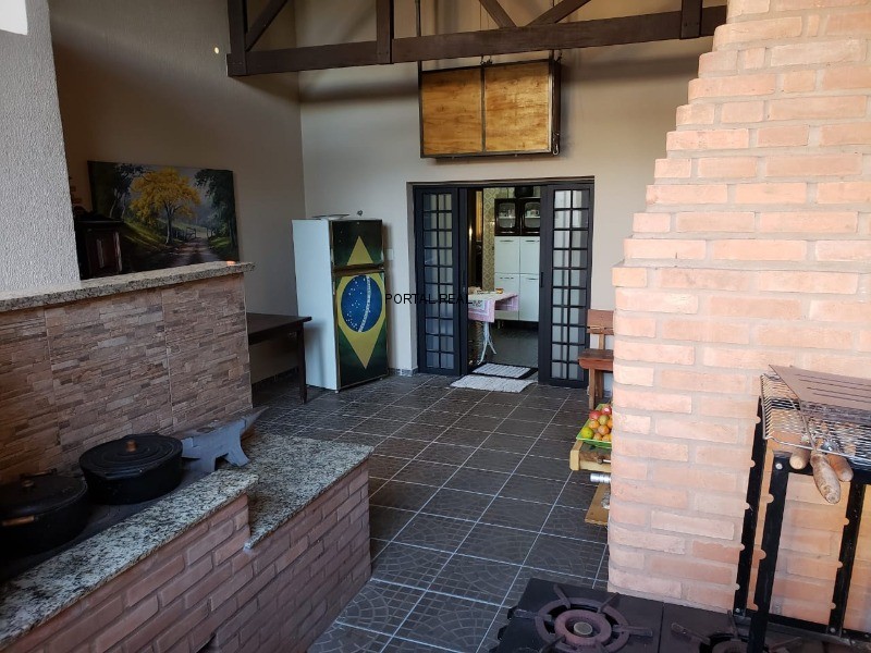 Prédio Inteiro à venda com 4 quartos, 215m² - Foto 18