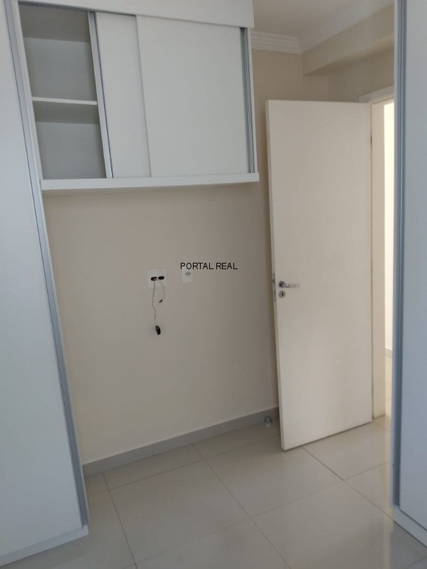 Apartamento para alugar com 3 quartos, 83m² - Foto 6