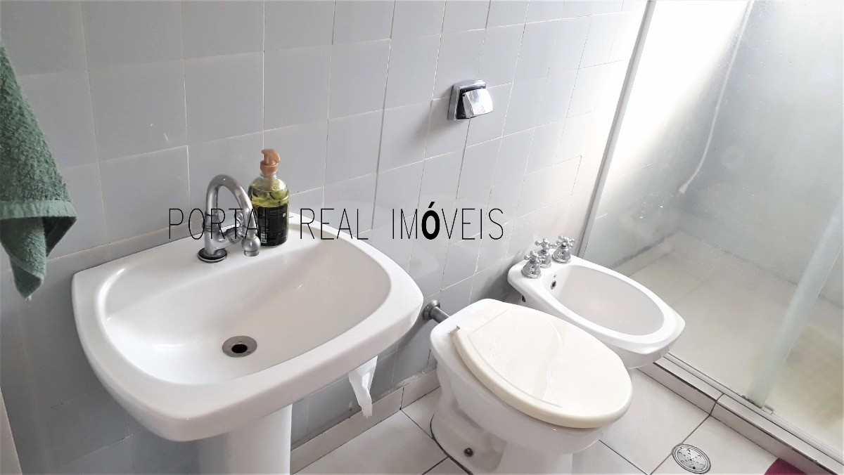 Apartamento à venda com 2 quartos, 95m² - Foto 13