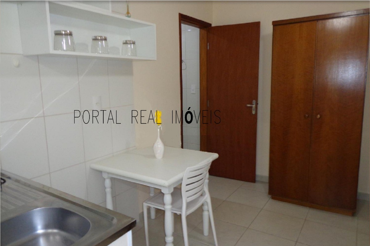 Casa à venda com 3 quartos, 364m² - Foto 30