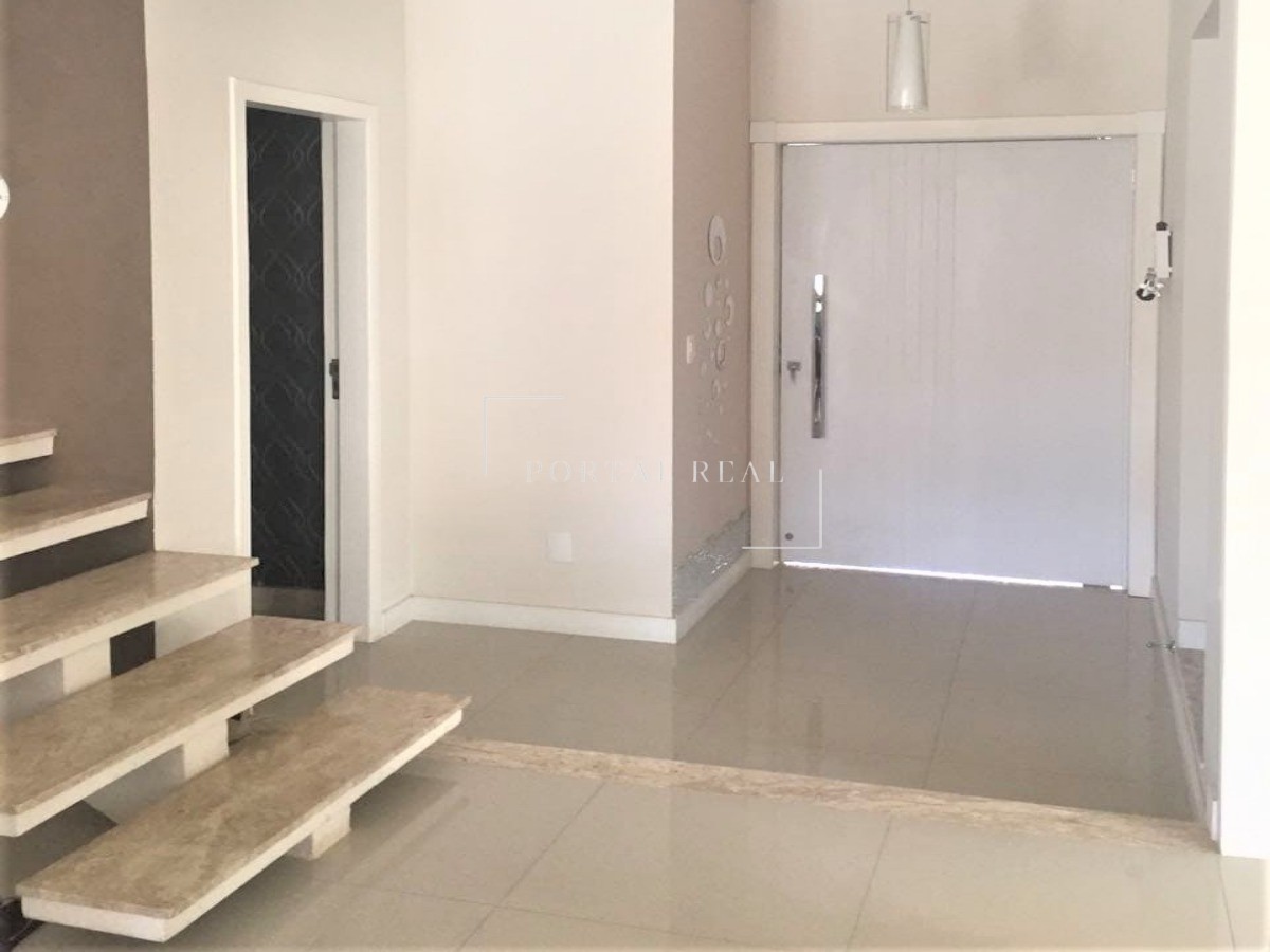 Casa à venda com 3 quartos, 320m² - Foto 9