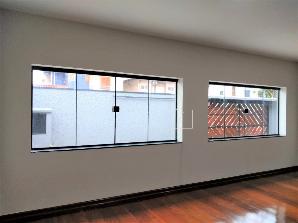 Casa à venda e aluguel com 4 quartos, 183m² - Foto 8