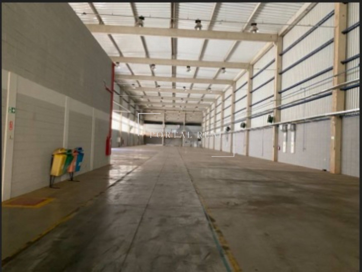 Depósito-Galpão-Armazém para alugar, 2738m² - Foto 10