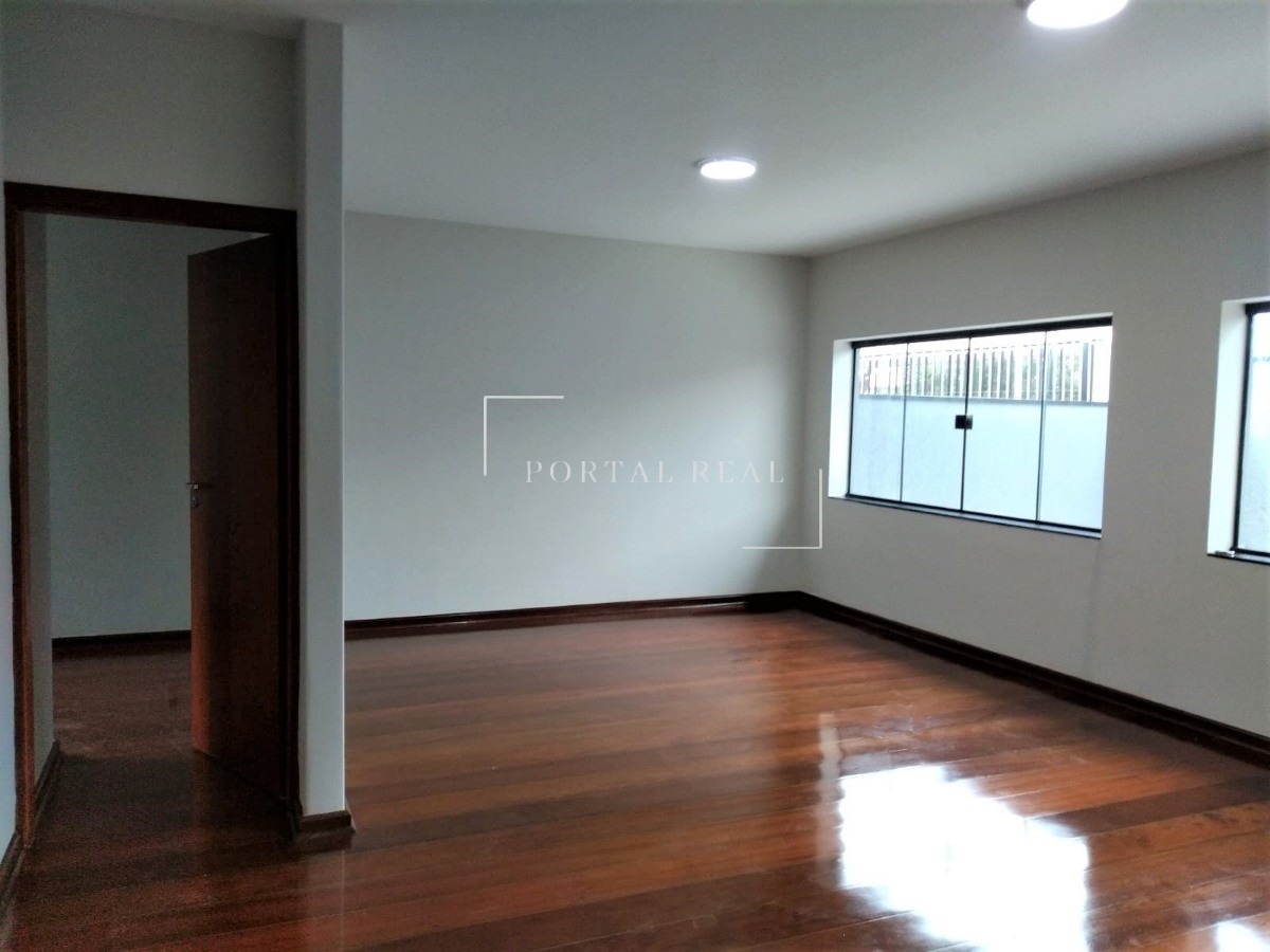 Casa à venda e aluguel com 4 quartos, 183m² - Foto 10