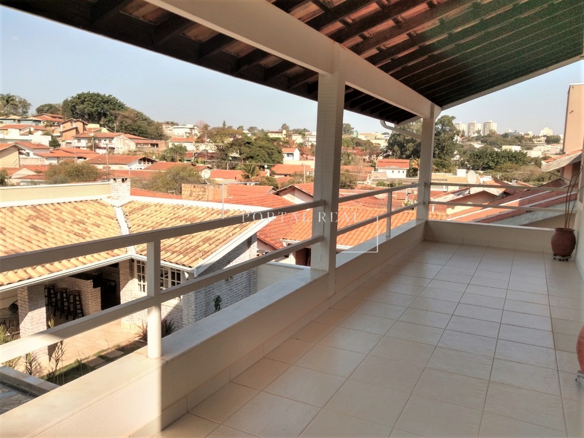 Casa à venda com 3 quartos, 320m² - Foto 29