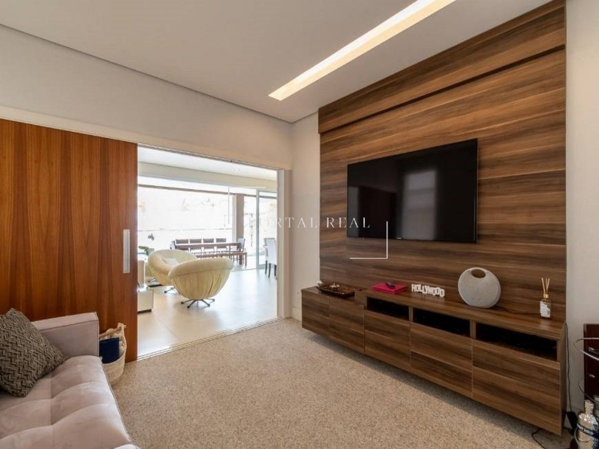 Casa à venda com 5 quartos, 340m² - Foto 34