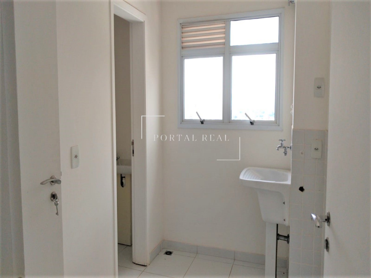 Apartamento à venda com 3 quartos, 138m² - Foto 25