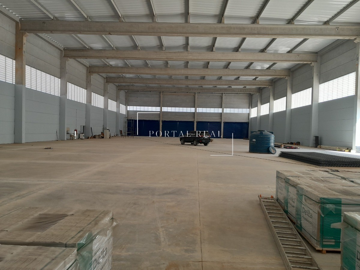 Depósito-Galpão-Armazém para alugar, 2825m² - Foto 2