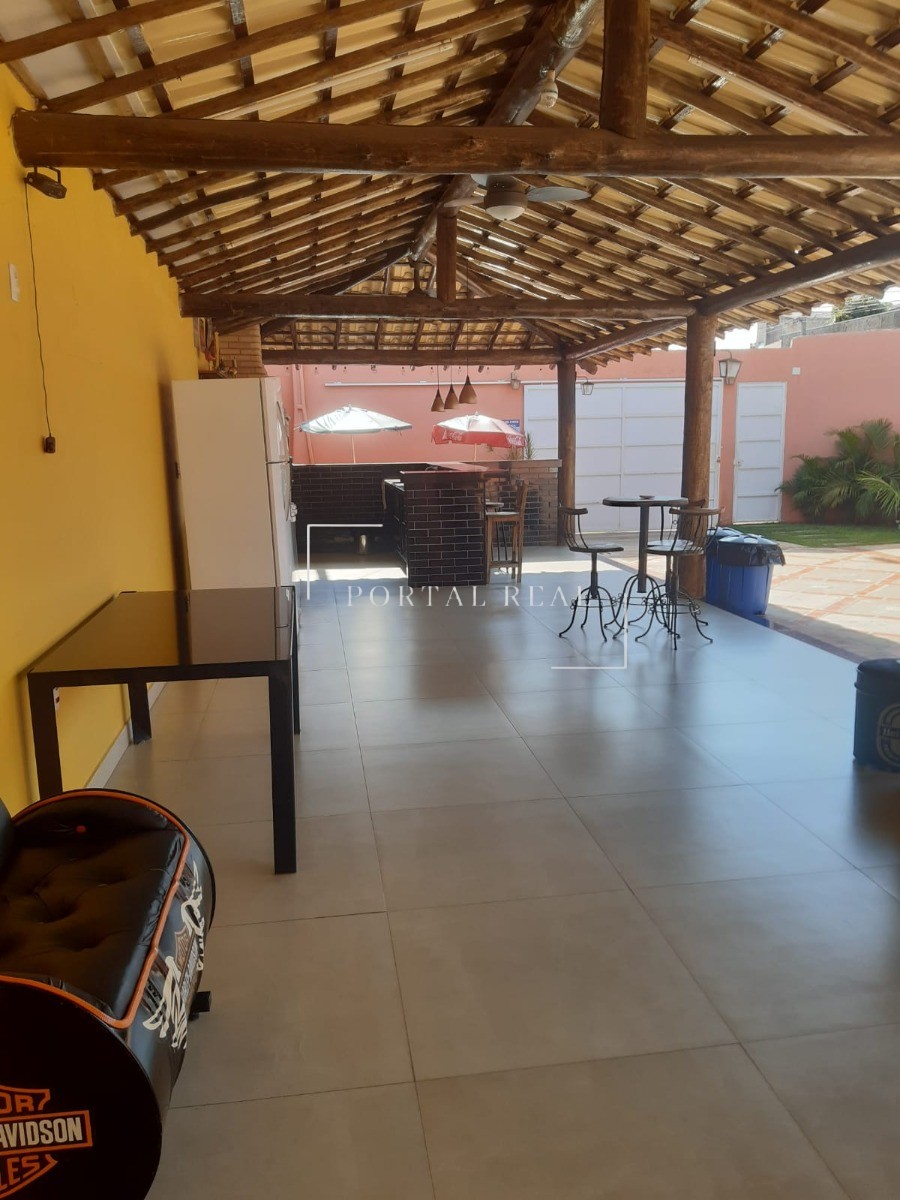 Casa à venda com 3 quartos, 250m² - Foto 25