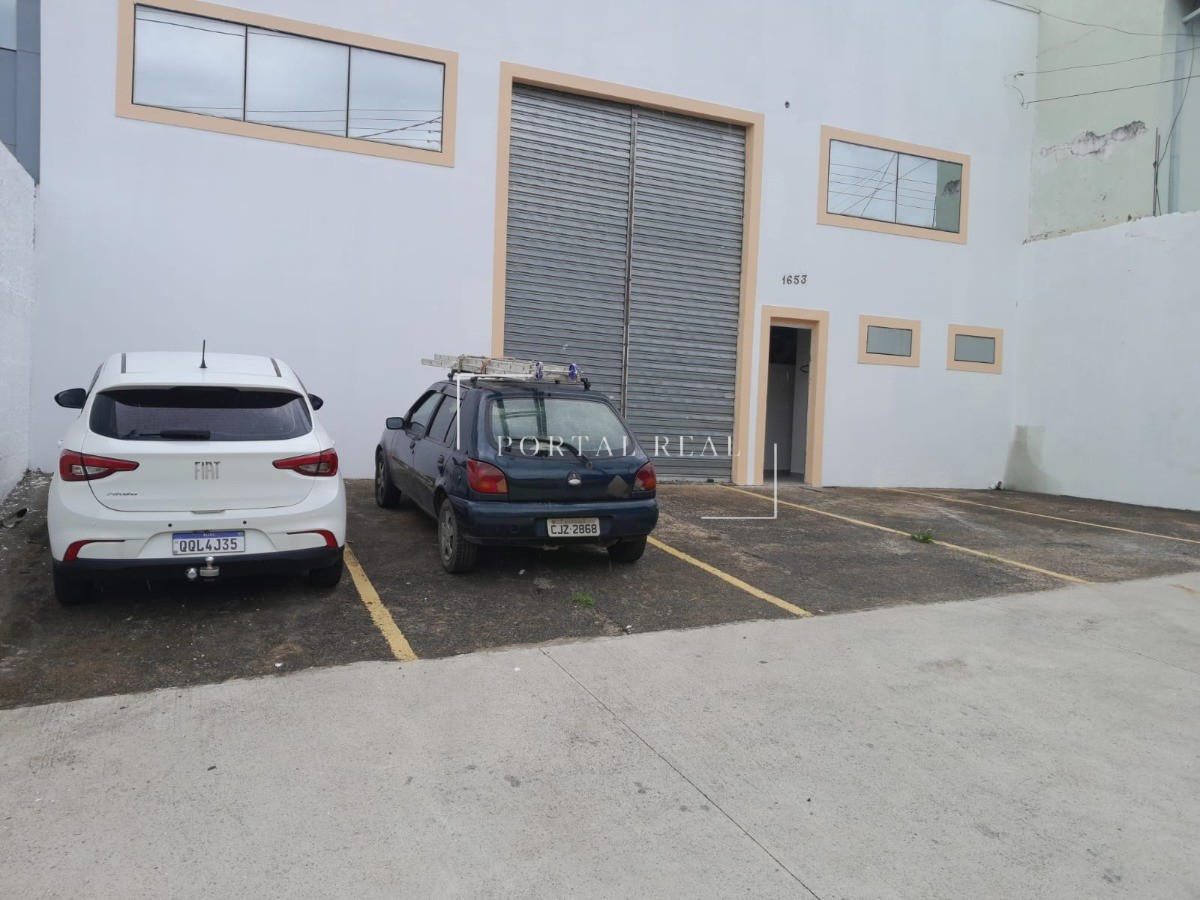 Depósito-Galpão-Armazém para alugar, 270m² - Foto 2