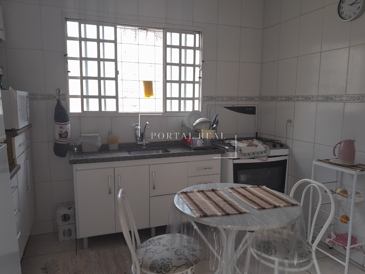 Casa à venda com 3 quartos, 160m² - Foto 10