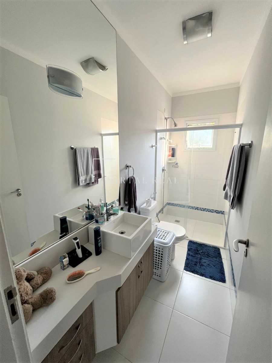Casa, 3 quartos, 257 m² - Foto 19