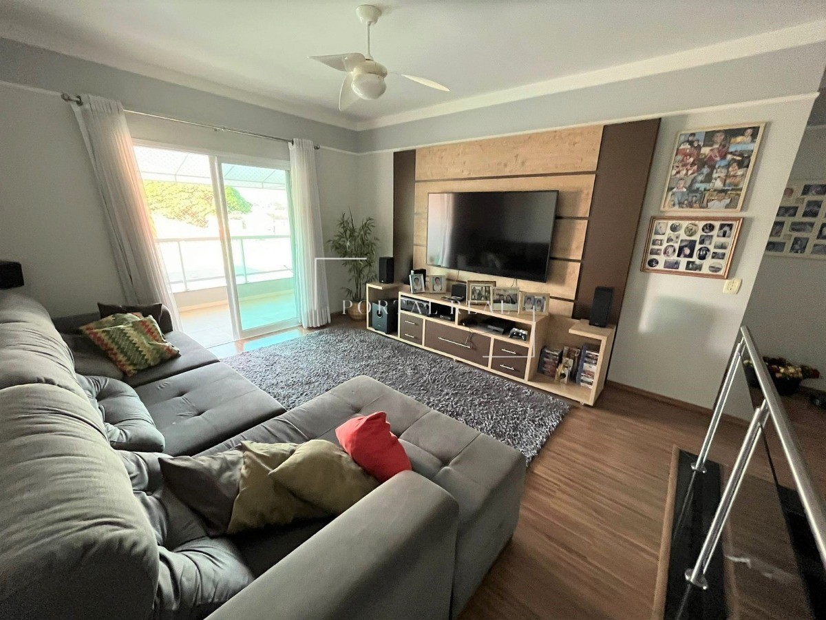 Casa, 3 quartos, 257 m² - Foto 14