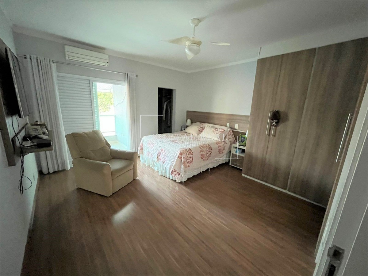 Casa, 3 quartos, 257 m² - Foto 23