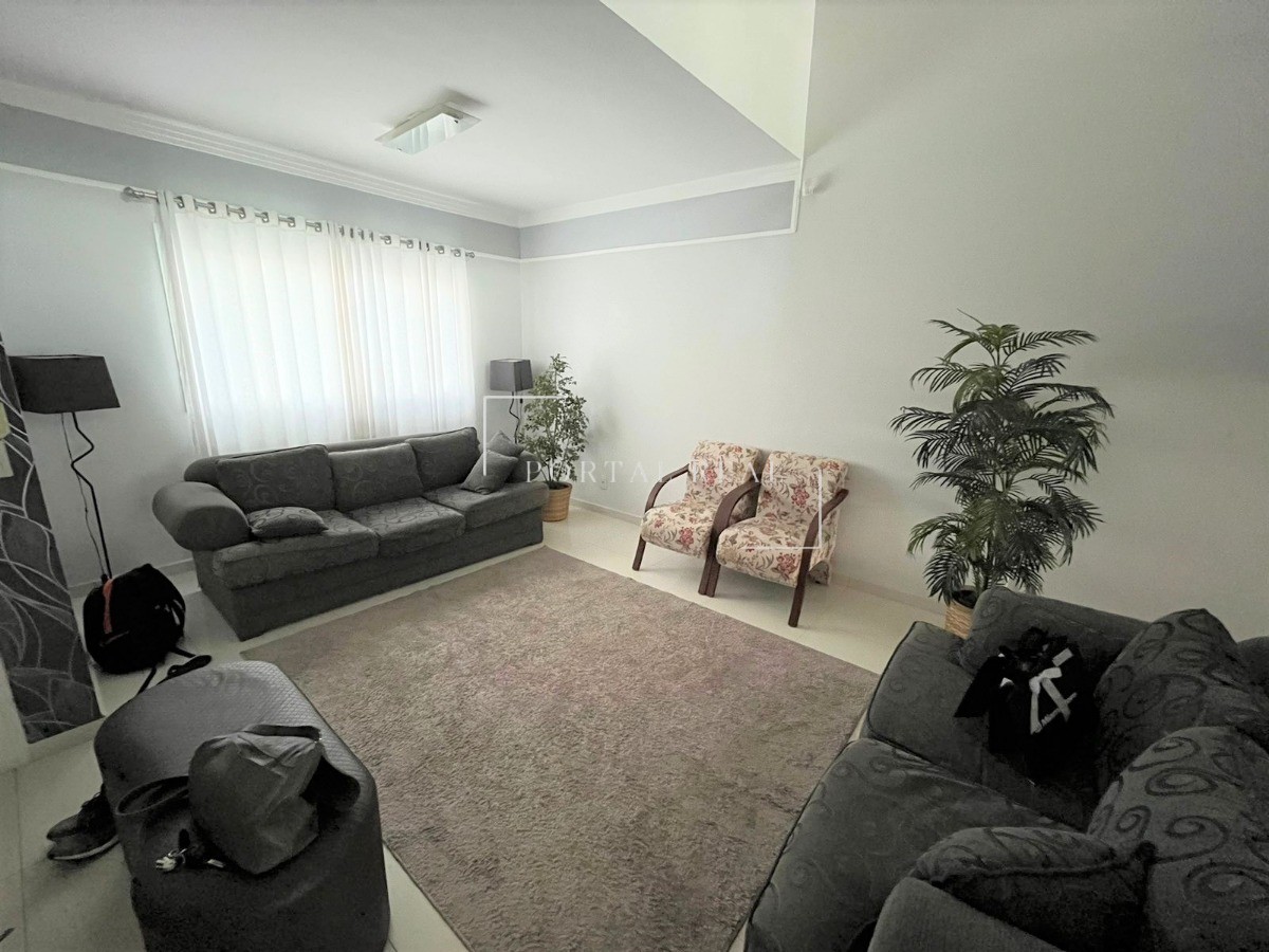 Casa, 3 quartos, 257 m² - Foto 4