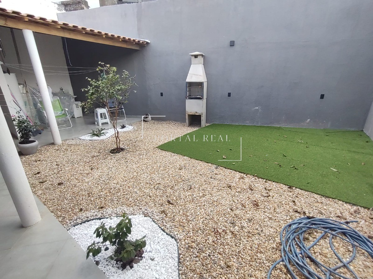 Casa à venda com 3 quartos, 178m² - Foto 14