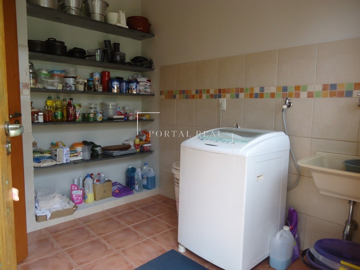 Chácara à venda com 3 quartos, 300m² - Foto 10