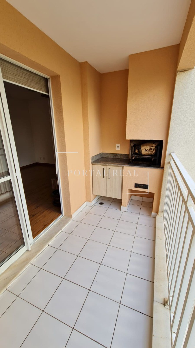 Apartamento para alugar com 3 quartos, 75m² - Foto 3