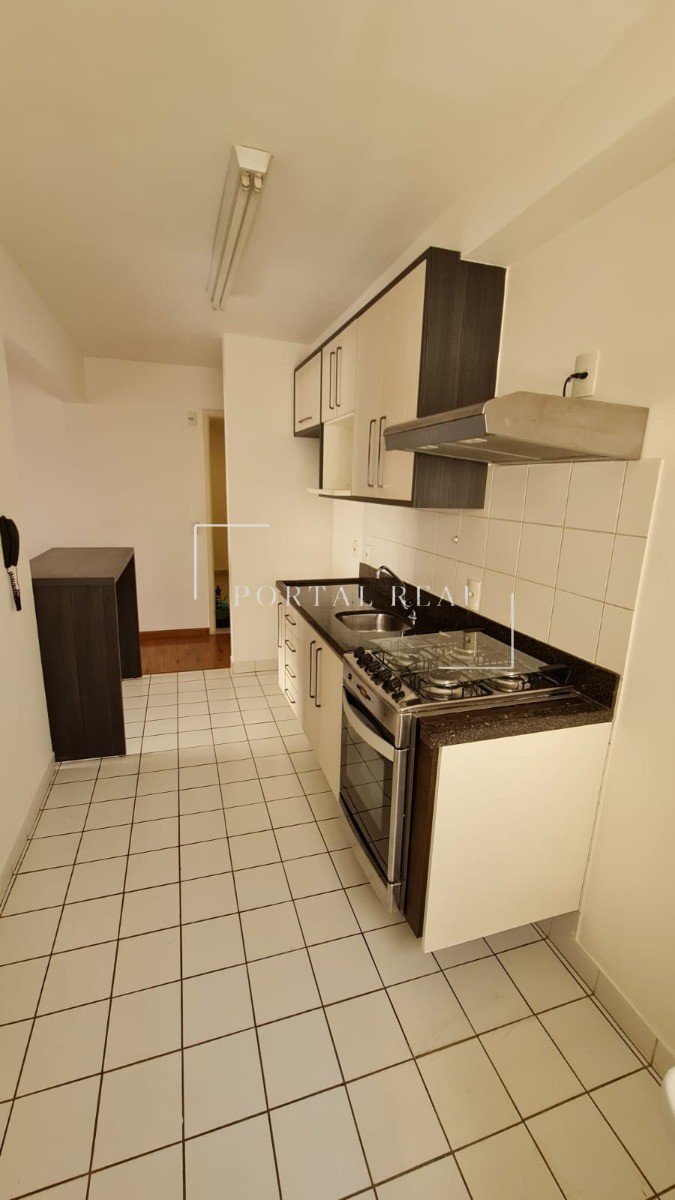 Apartamento para alugar com 3 quartos, 75m² - Foto 19