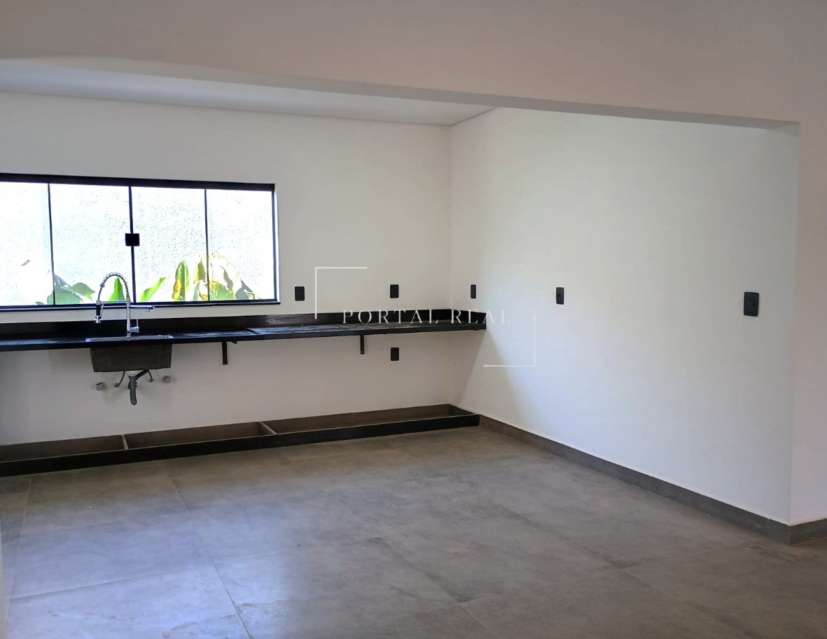 Casa à venda com 4 quartos, 315m² - Foto 50