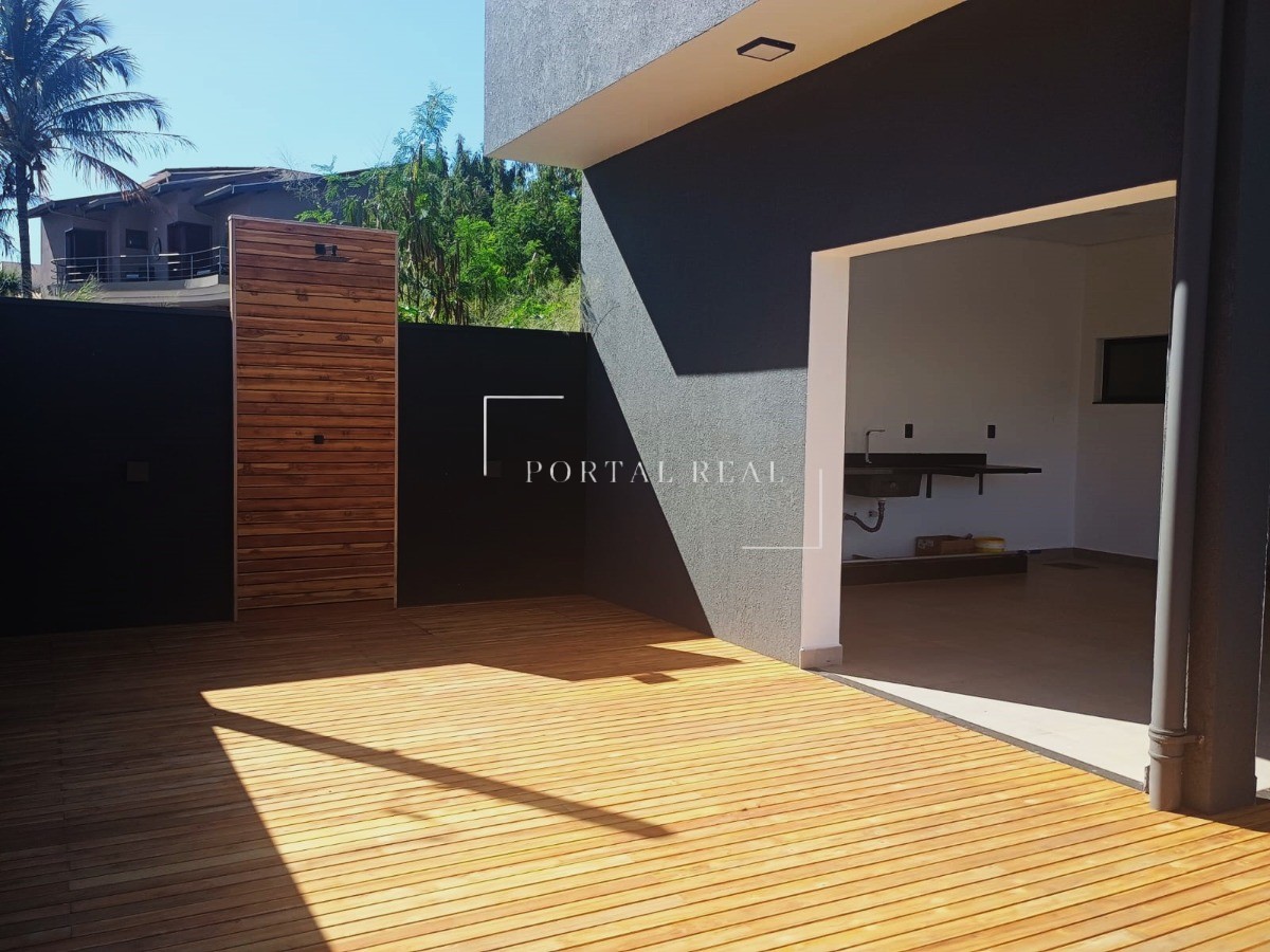 Casa à venda com 4 quartos, 315m² - Foto 23