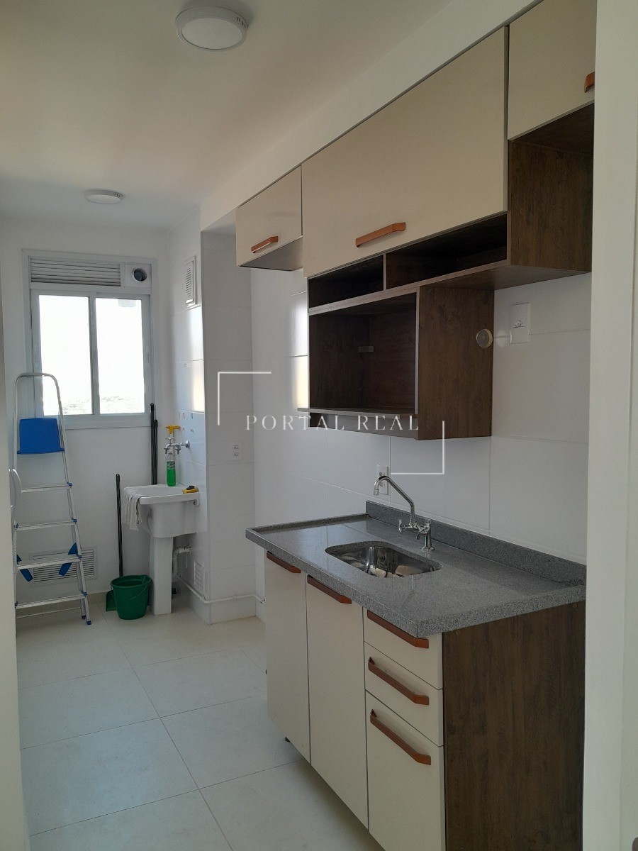 Apartamento para alugar com 2 quartos, 54m² - Foto 13