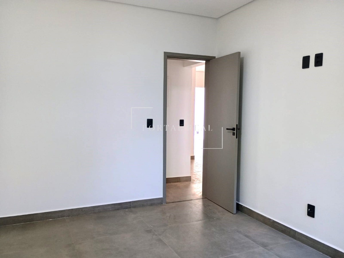 Casa à venda com 4 quartos, 315m² - Foto 70