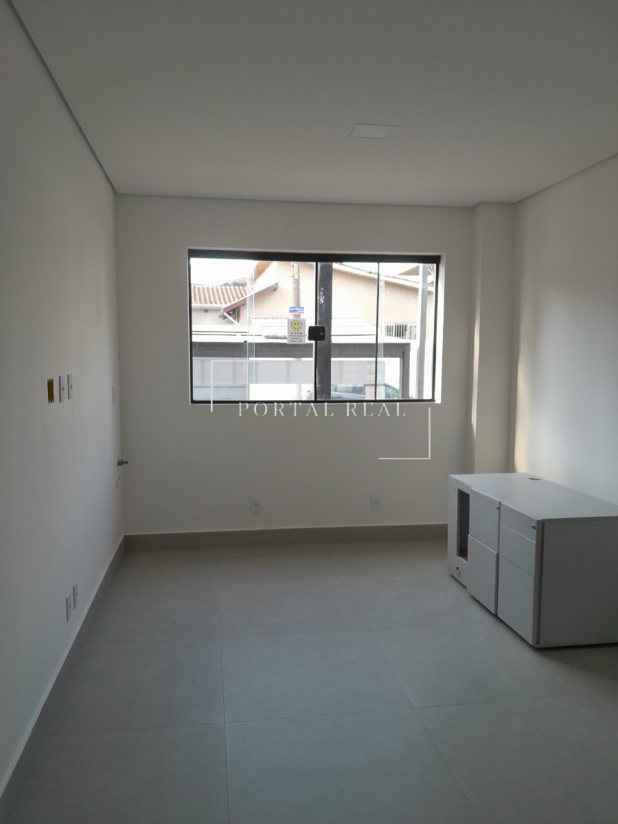 Conjunto Comercial-Sala à venda e aluguel com 6 quartos, 200m² - Foto 27