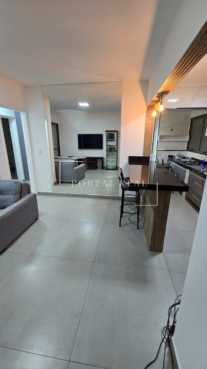 Apartamento para alugar com 2 quartos, 75m² - Foto 18