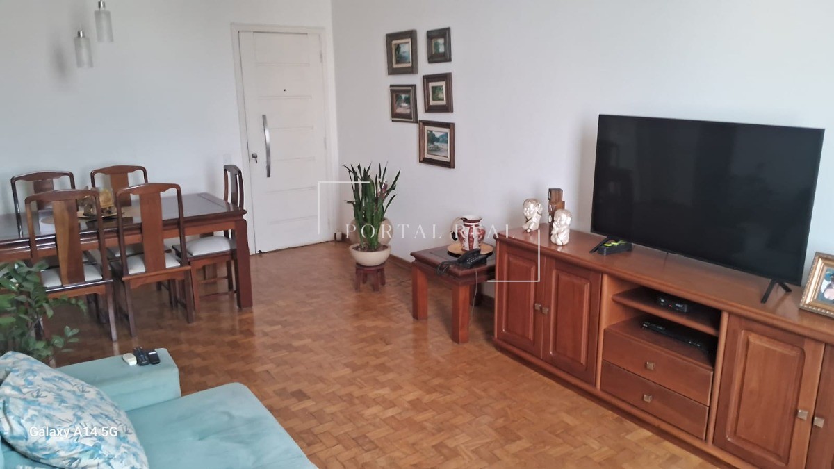 Apartamento à venda com 3 quartos, 130m² - Foto 4