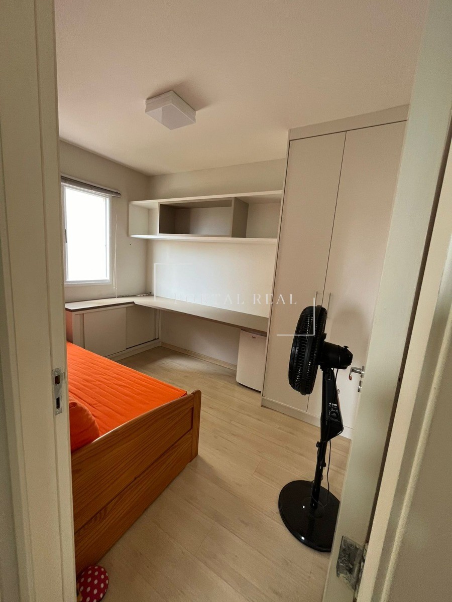 Apartamento para alugar com 2 quartos, 50m² - Foto 6