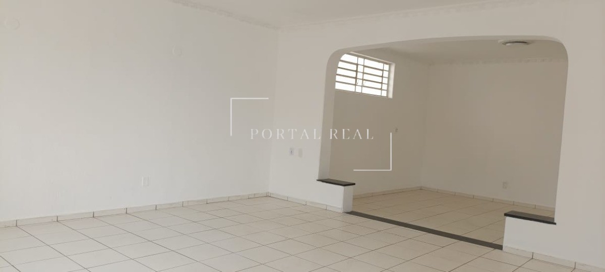 Casa para alugar com 3 quartos, 200m² - Foto 5