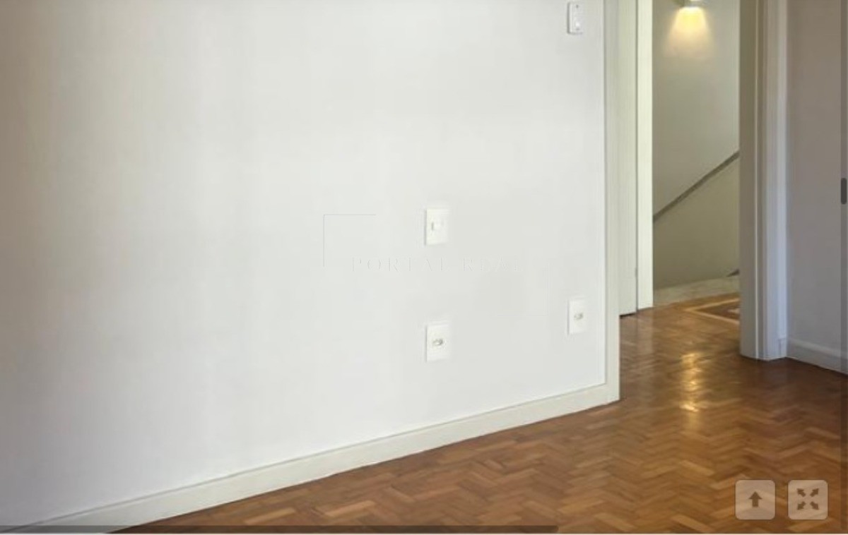 Prédio Inteiro para alugar com 3 quartos, 160m² - Foto 8