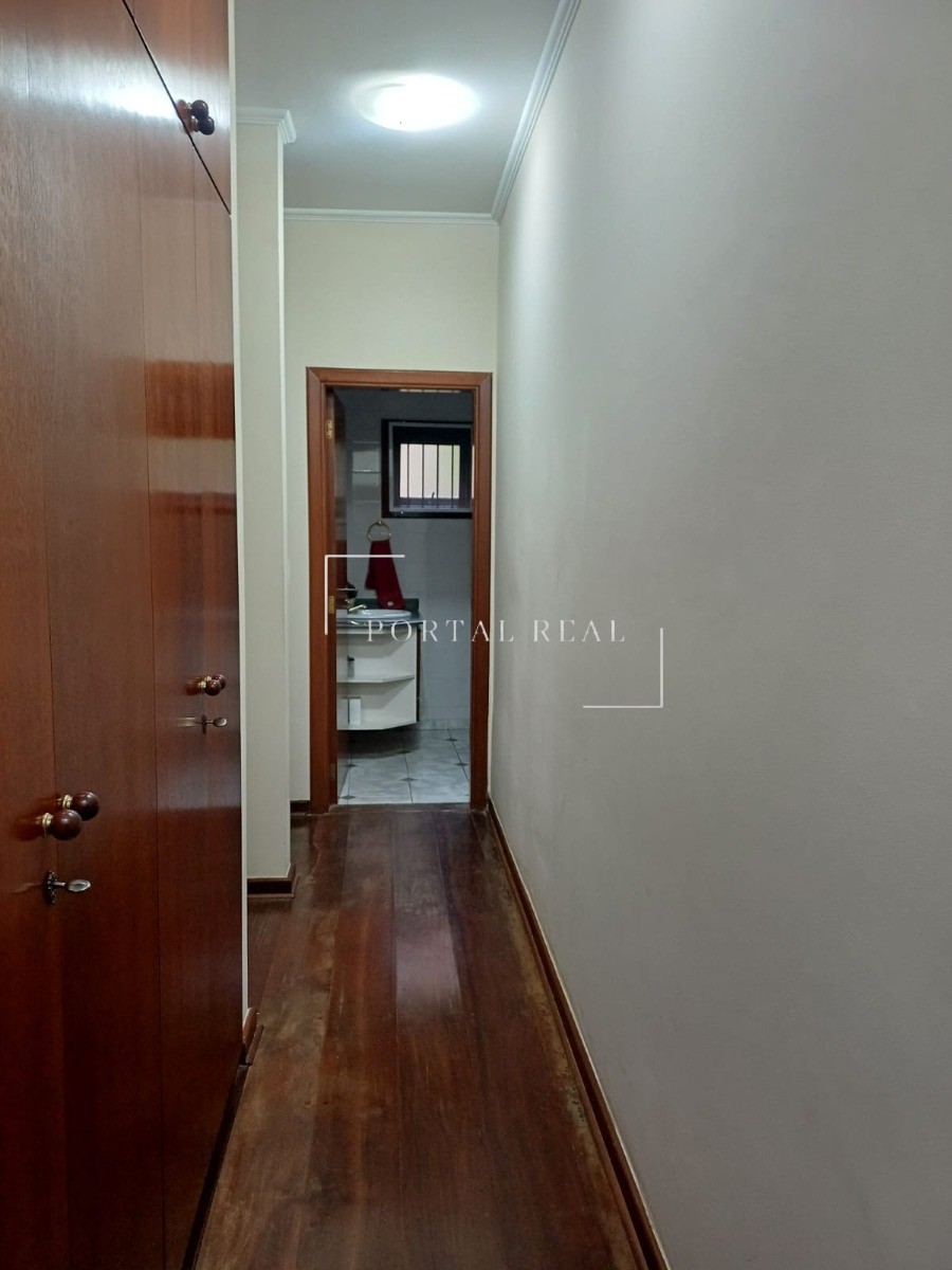 Casa, 3 quartos, 1928 m² - Foto 13