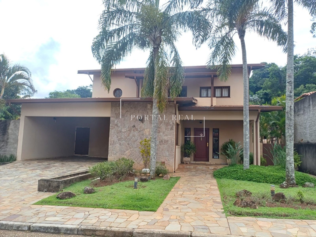 Casa, 3 quartos, 1928 m² - Foto 1