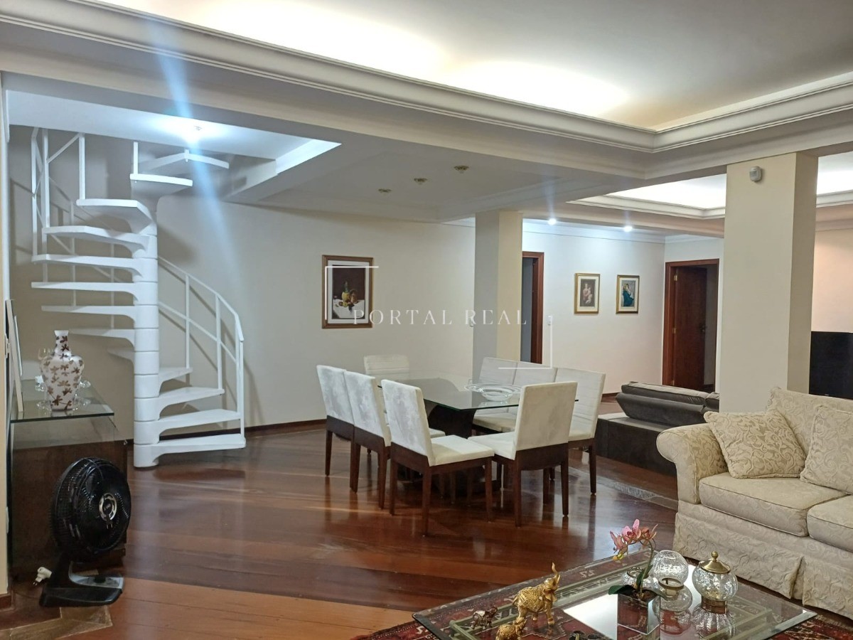 Casa, 3 quartos, 1928 m² - Foto 5